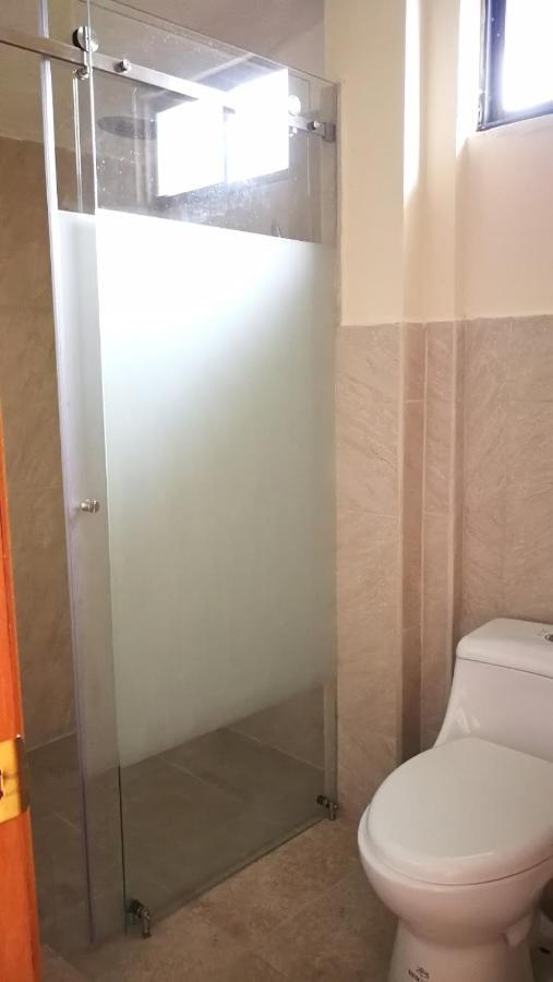 Chapelet Hostal Tababela Extérieur photo